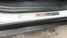 Ford Kuga 2.5 FHEV ST-Line X Edition 5dr CVT Hybrid Estate